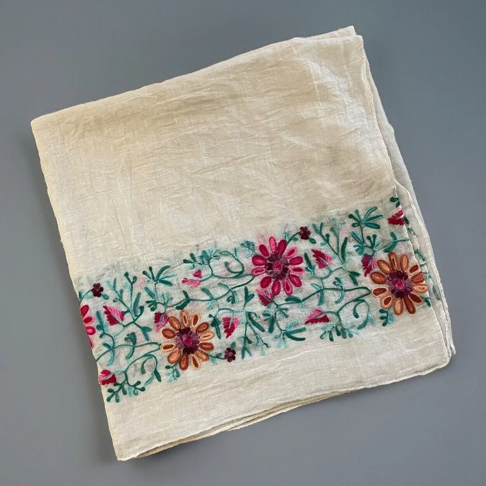 Hand Embroidered‎ Linen Dresser Scarf Table Runner 68x72